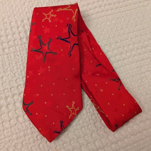 Boulevard Club 100% Silk Christmas Tie Red Star Print Unisex Holiday Accessory - Picture 5 of 8